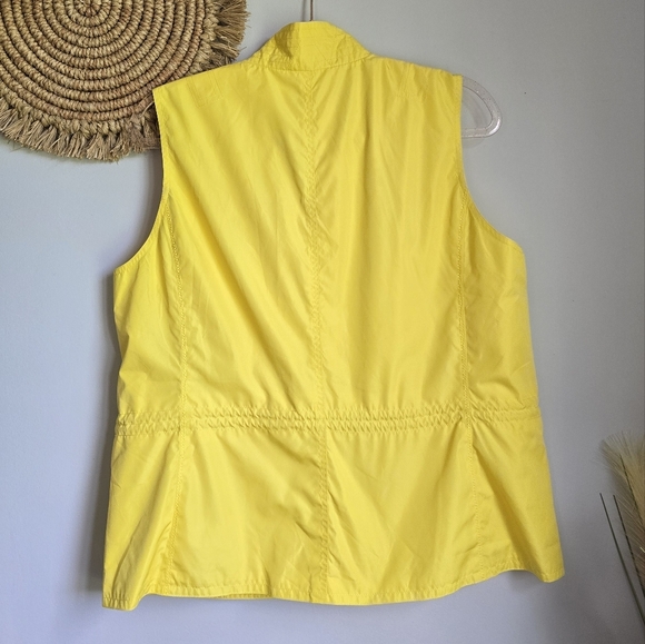 Ralph Lauren, New, Yellow Nylon Snap Zip Fron Cargo Utility Vest, Size Large - Picture 6 of 10